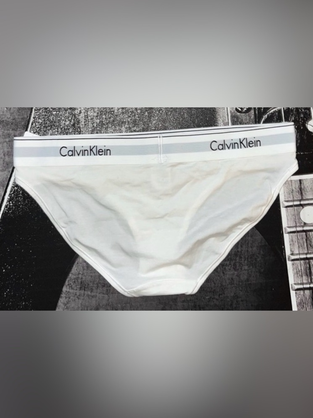 NWT Calvin Klein 2pc Set - Picture 4 of 4
